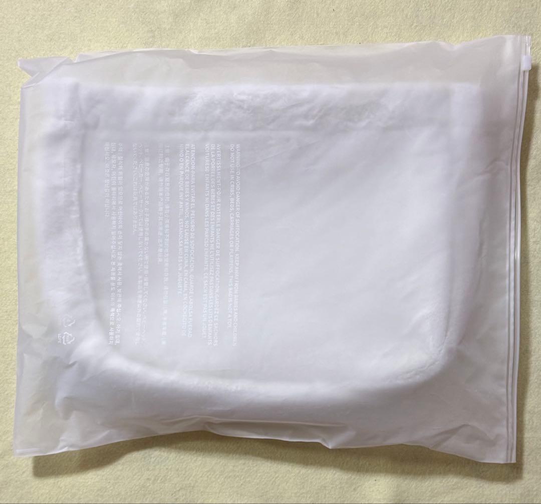 バムグッ　クロスバッグCROSS BAG ボムギュ　TXT プルバトゥ新品未開封