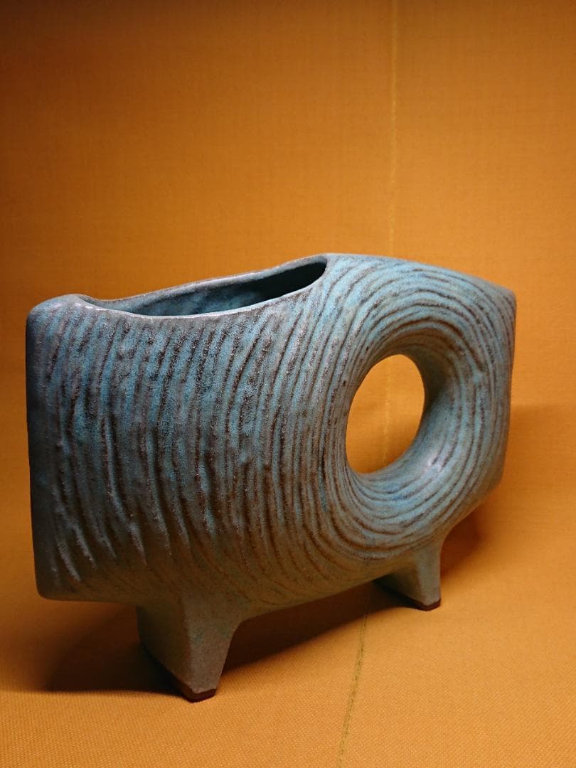 【美品】花器　変形花器　華道　陶器　置物　インテリア　工芸品　美術品　A2849