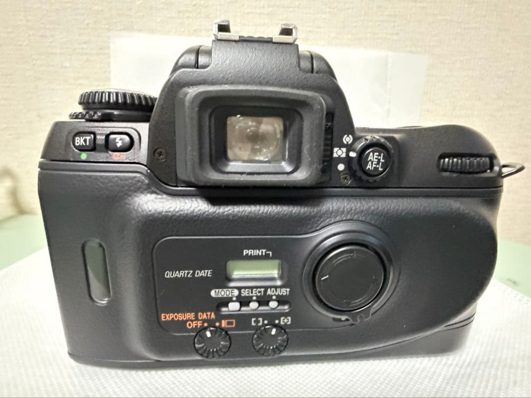 Nikon F80 フィルム一眼トキナATXPROF2.828-70mmレンズ