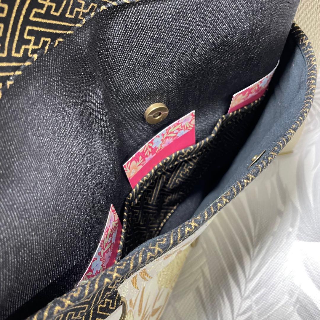 【セール4/30まで】 Lサコッシュ　金襴　四神【白虎】邪気を払い身を守る