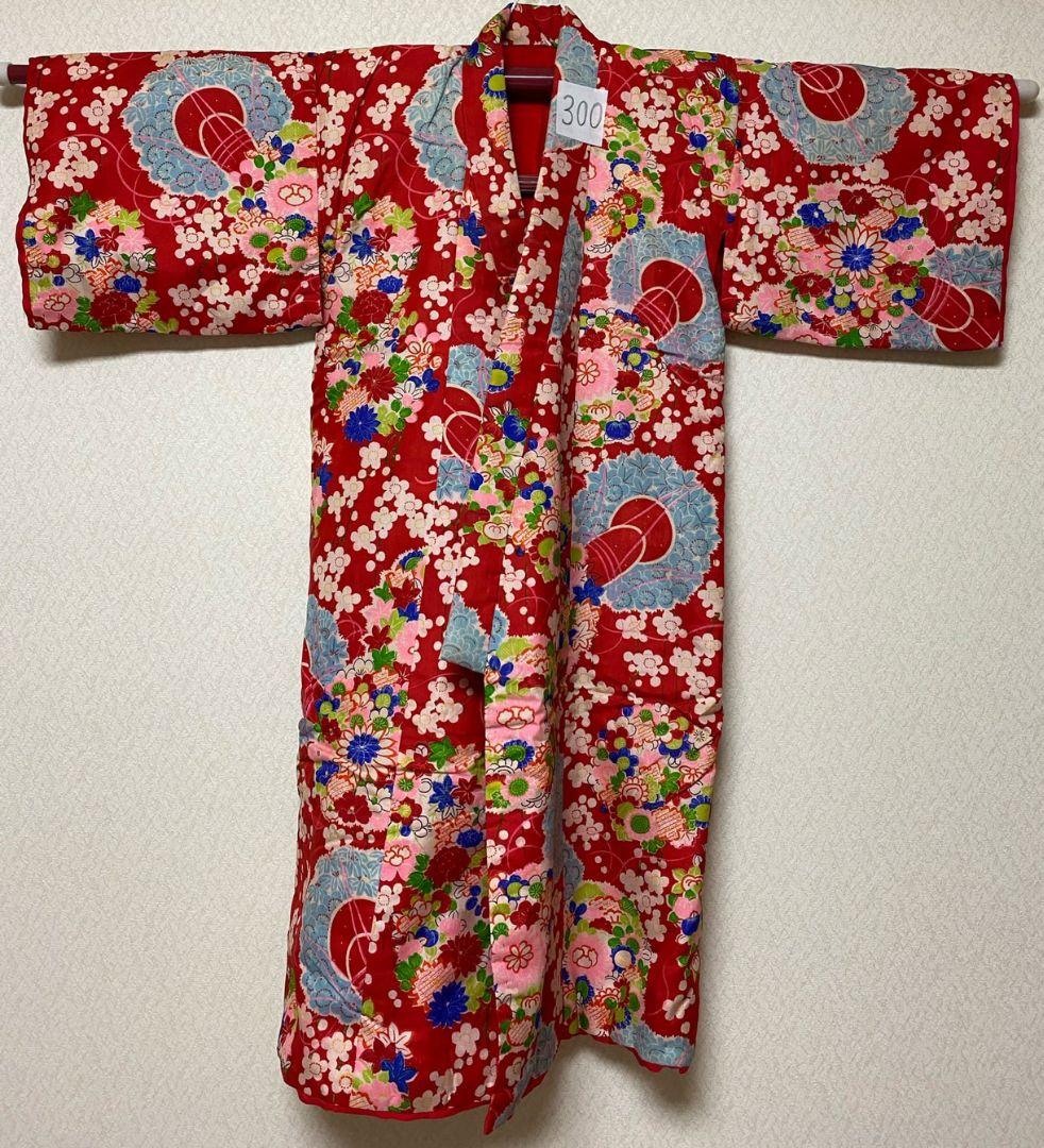 No.300アンティーク子供着物正絹3歳用着丈81センチ裄丈40センチ