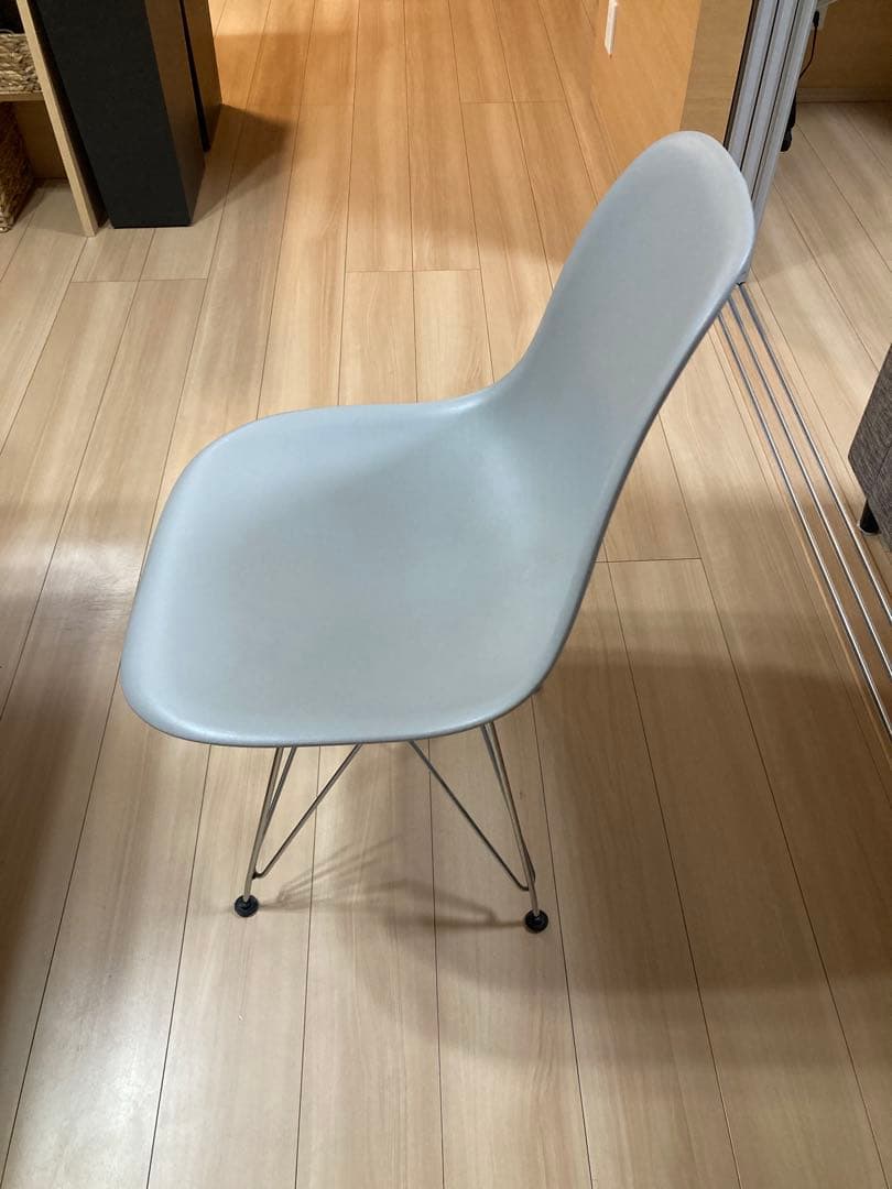 グレー シェルチェア