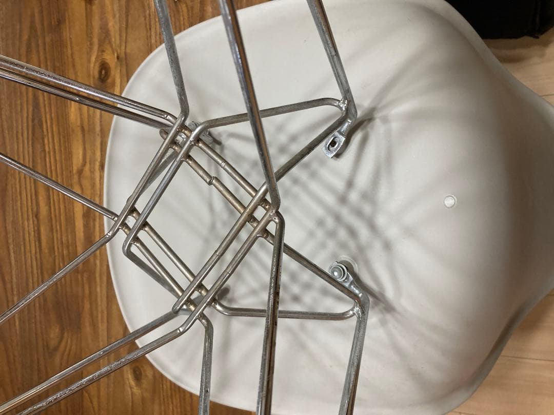 グレー シェルチェア