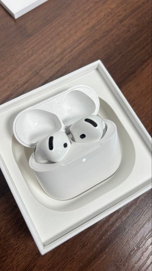 AirPods4 アクティブノイズキャンセリング