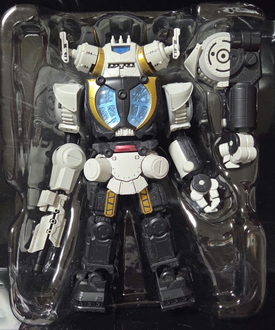 【中古美品】S.H.フィギュアーツ ウルトラマンゼット 特空機2体セット