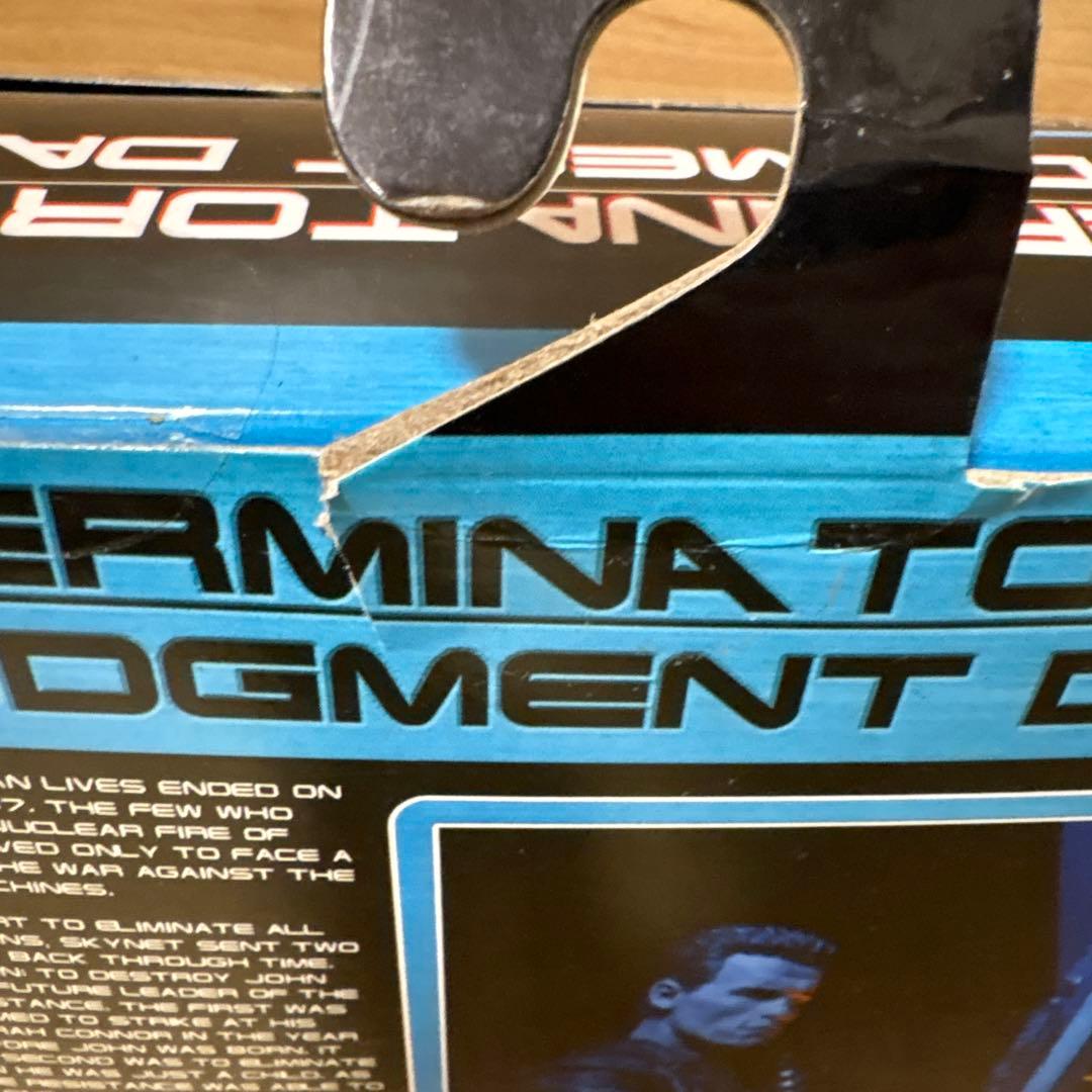 アルティメット T-800 7インチ アクションフィギュア[ネカ] NECA