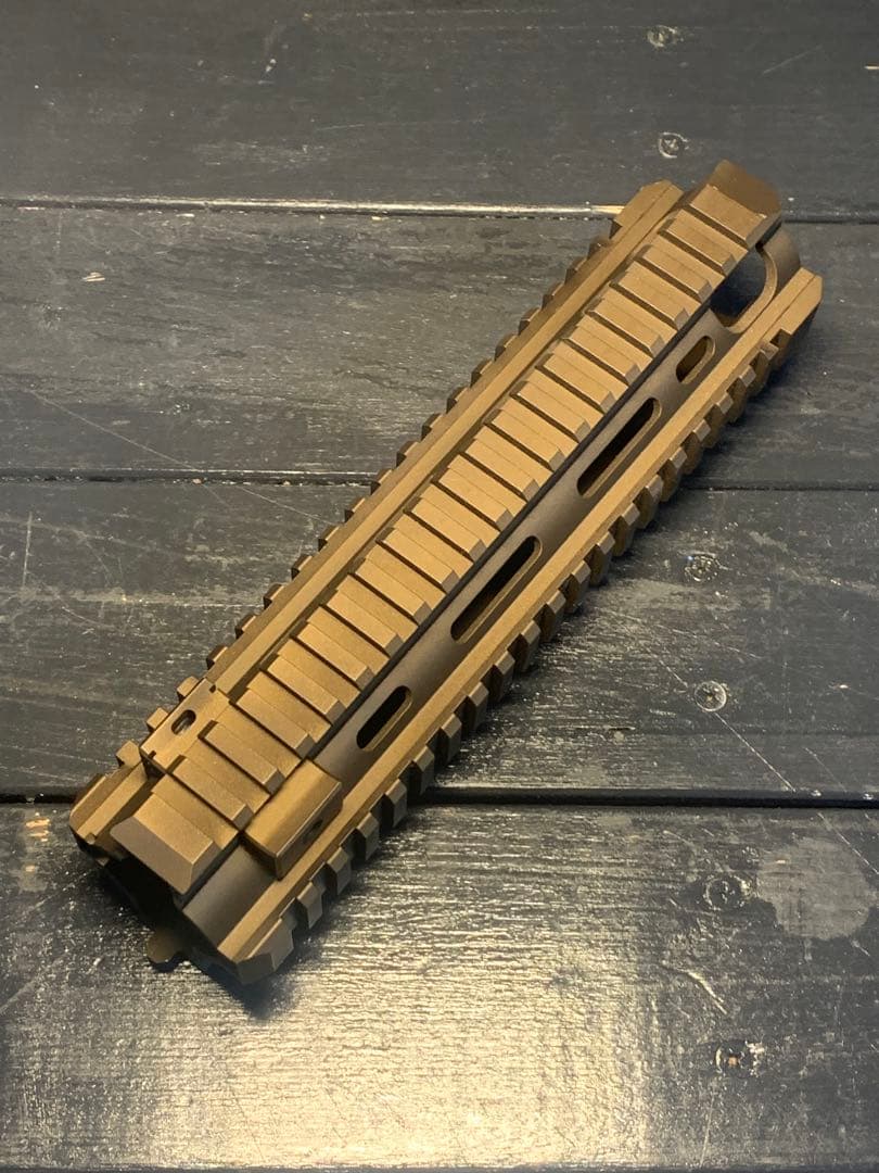 HK416 ハンドガード　FDE
