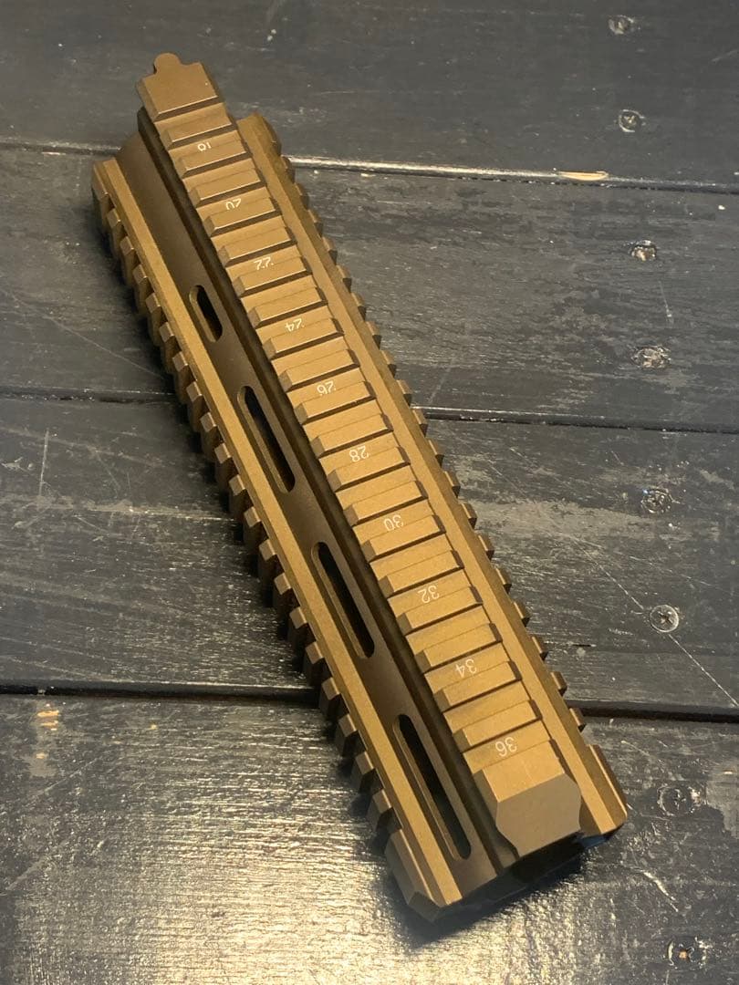 HK416 ハンドガード　FDE