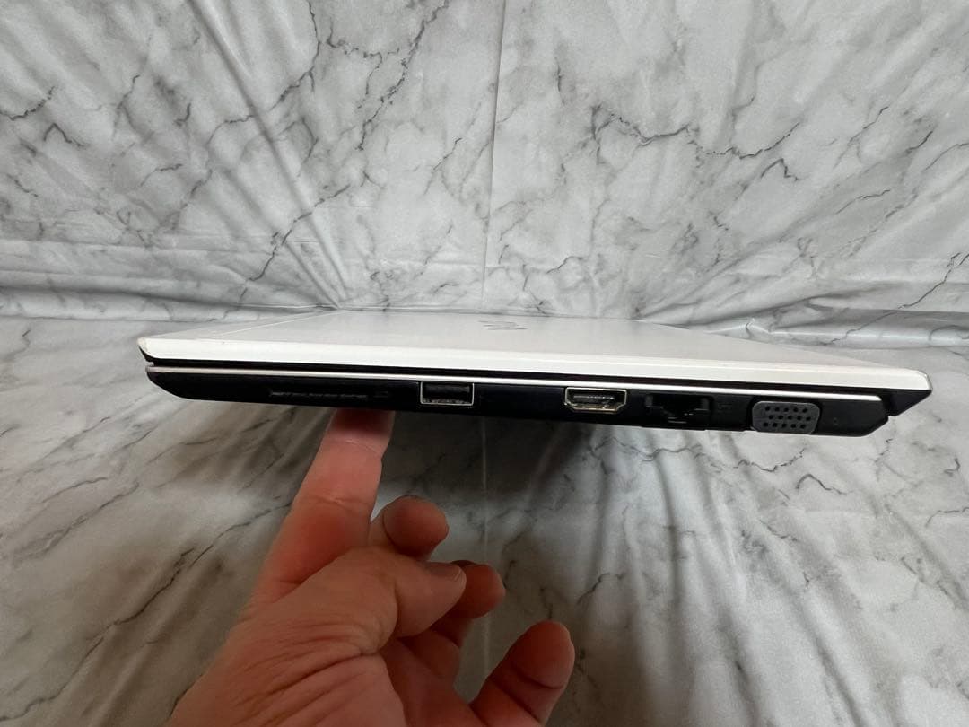 Windowsノート本体 VAIO VJPF11C11N Corei5-8265U 8GB/SSD256