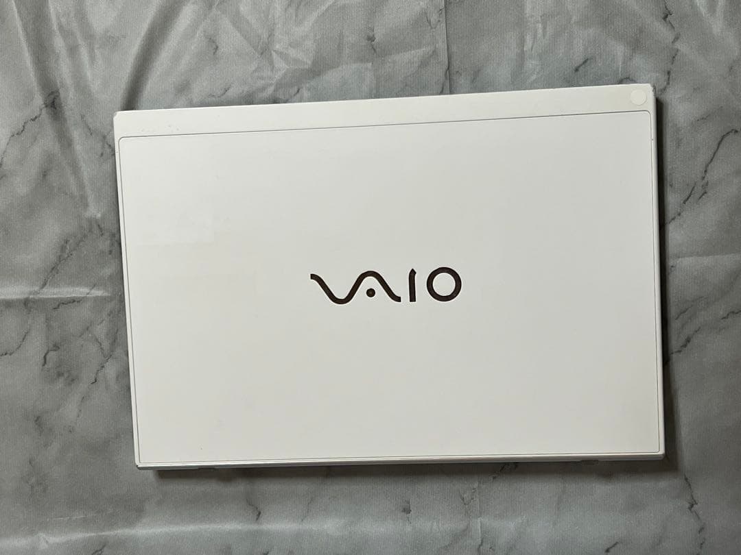 Windowsノート本体 VAIO VJPF11C11N Corei5-8265U 8GB/SSD256