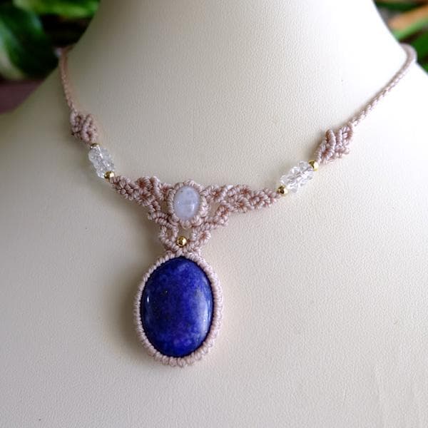 ラピスラズリ・ムーンストーン6月誕生石マクラメ編みチョーカーネックレス 3425