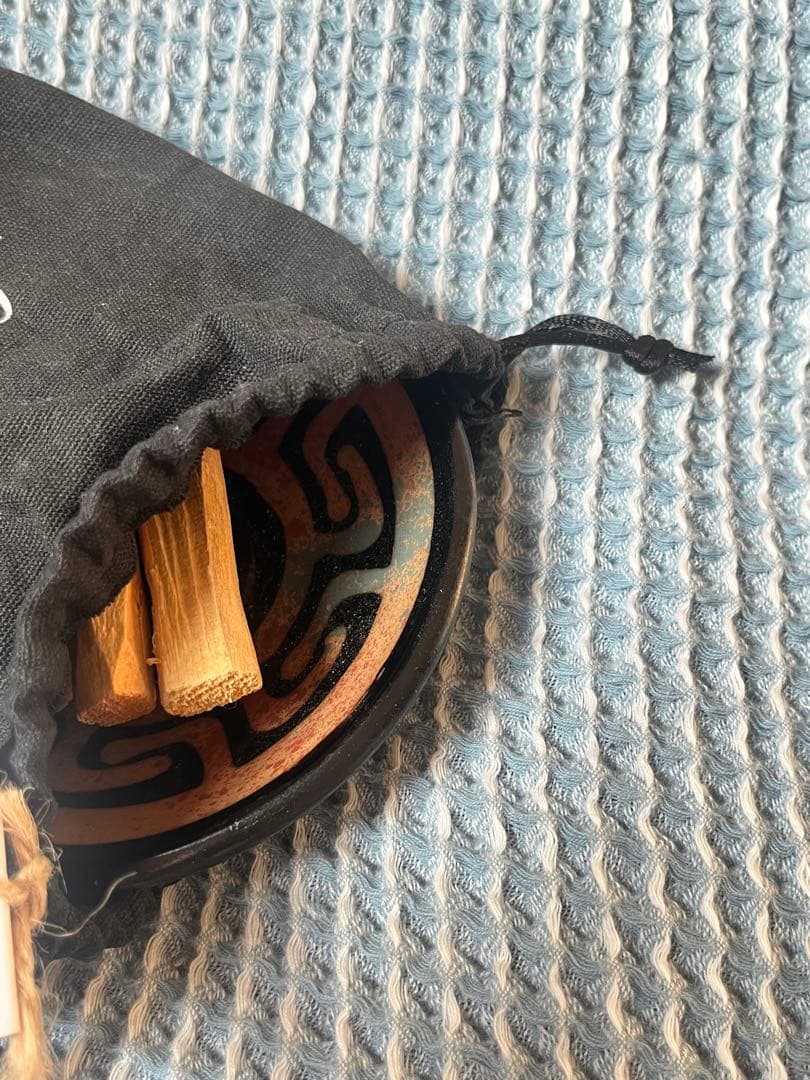 ルナスンダラ (Luna Sundara)サンプルスティック5本付き　パロサント