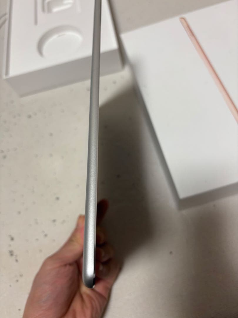 Apple iPad Air 2 32GB バッテリー93%