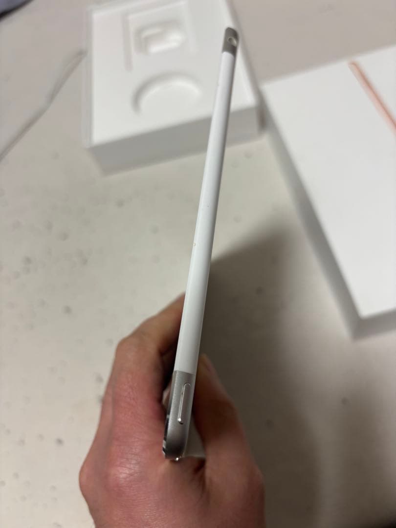 Apple iPad Air 2 32GB バッテリー93%