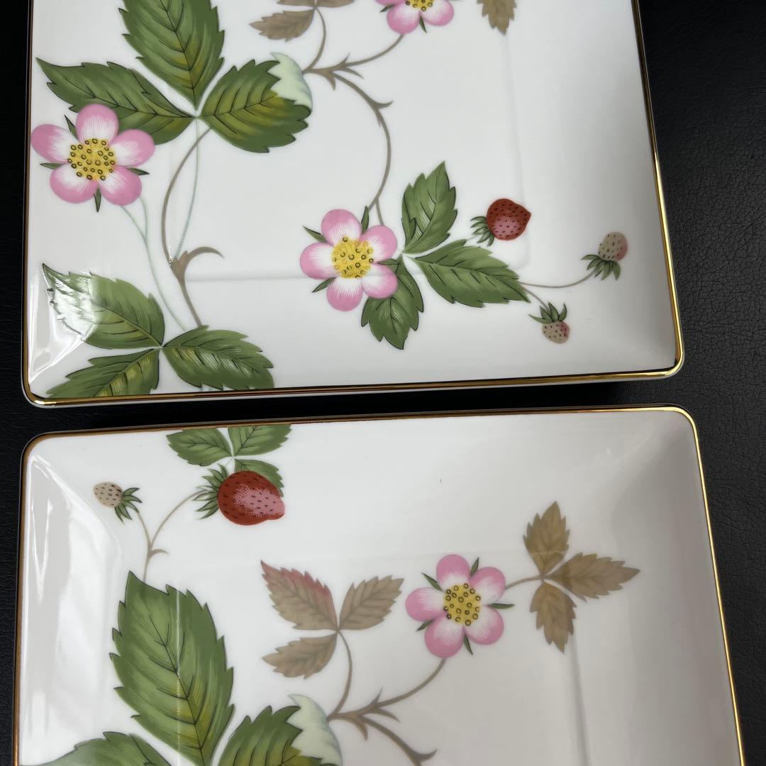 ［新品］ワイルドストロベリー　スクエアトレイ2枚セット