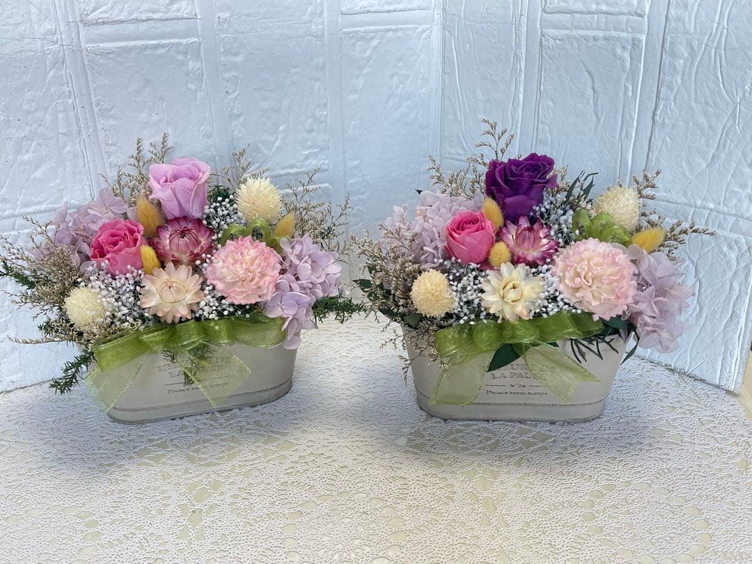 シックな色合い　プリザーブドフラワー＆ドライフラワーアレンジメント