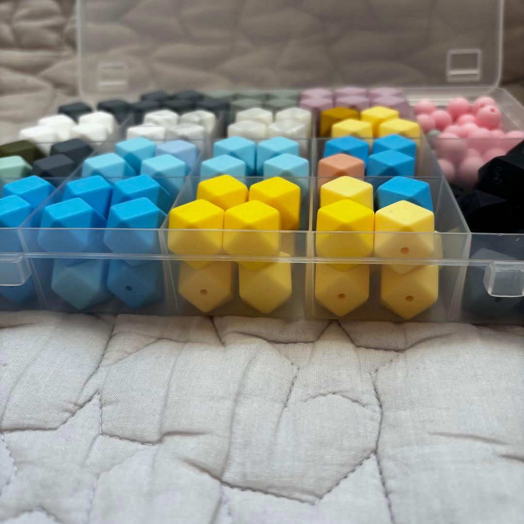 激安‼︎ シリコンビーズ　まとめ売りSALE ハンドメイド資材