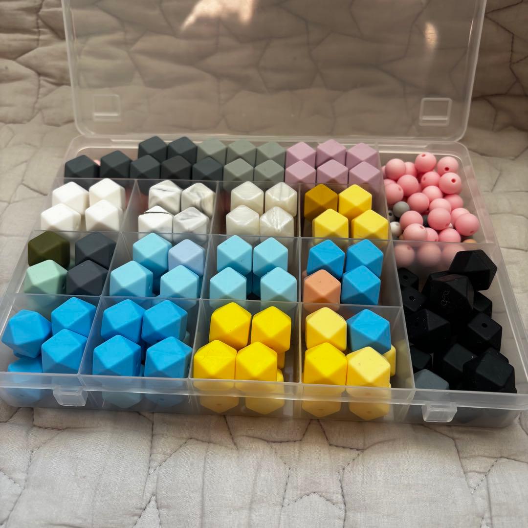 激安‼︎ シリコンビーズ　まとめ売りSALE ハンドメイド資材