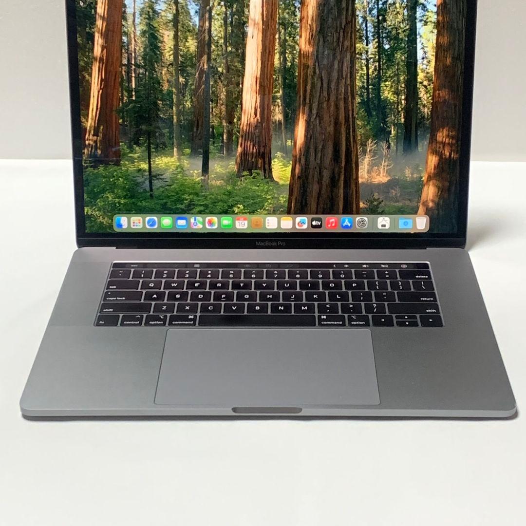 【美品】MacBookPro i7 SSD512GBメモリ32GB パソコンPC