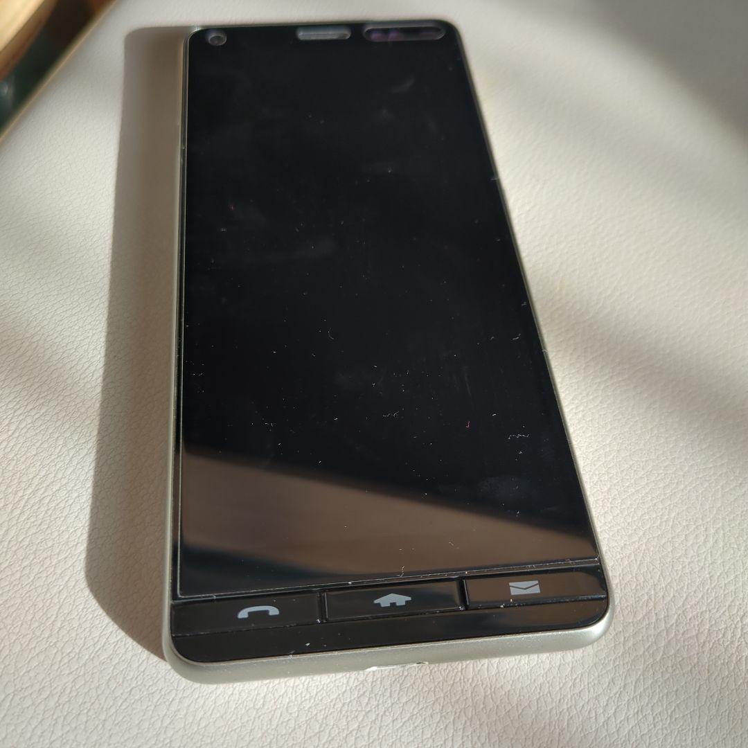 KYOCERA BASIO4 KYV47 本体 ベイシオ4SIMフリー 超美品