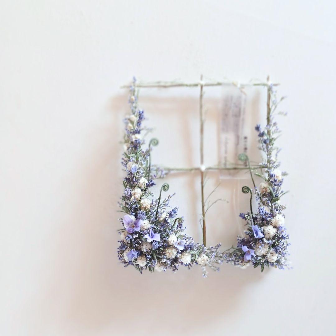 魔女の棲む森 ～空に咲いた窓譜～ ドライフラワー リース 窓枠 額縁 フレーム