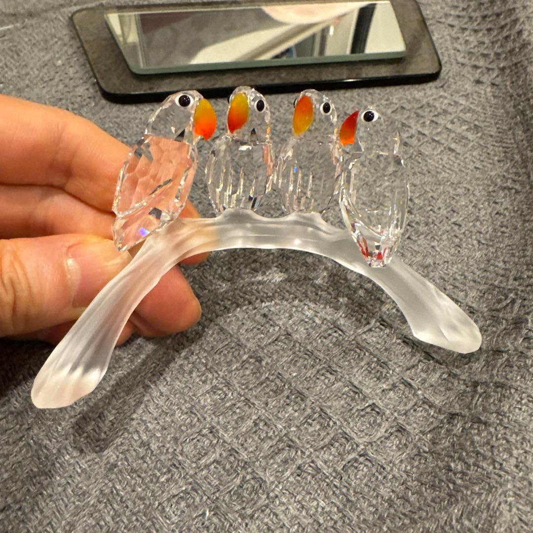 スワロフスキー　鳥さんたち　ガラスケース付き