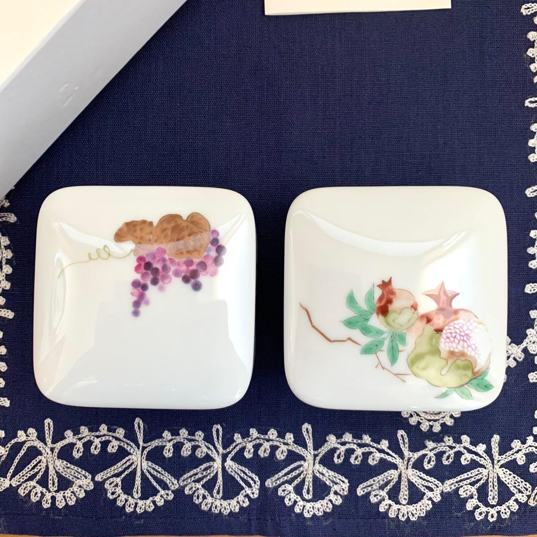 こちらはパンダです　深川製磁　豊穣　ペア蓋物　新品未使用