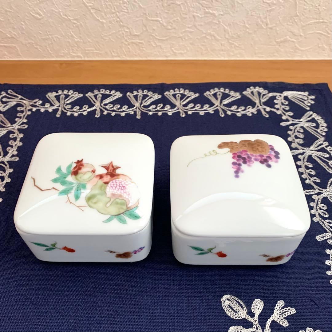 こちらはパンダです　深川製磁　豊穣　ペア蓋物　新品未使用