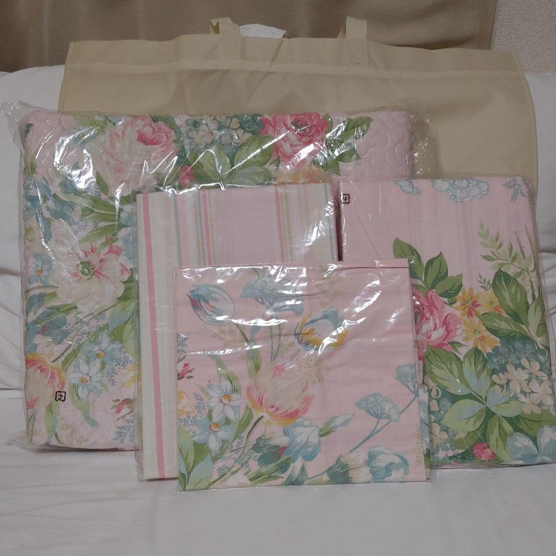 ローラアシュレイ 2015ハッピーバッグ