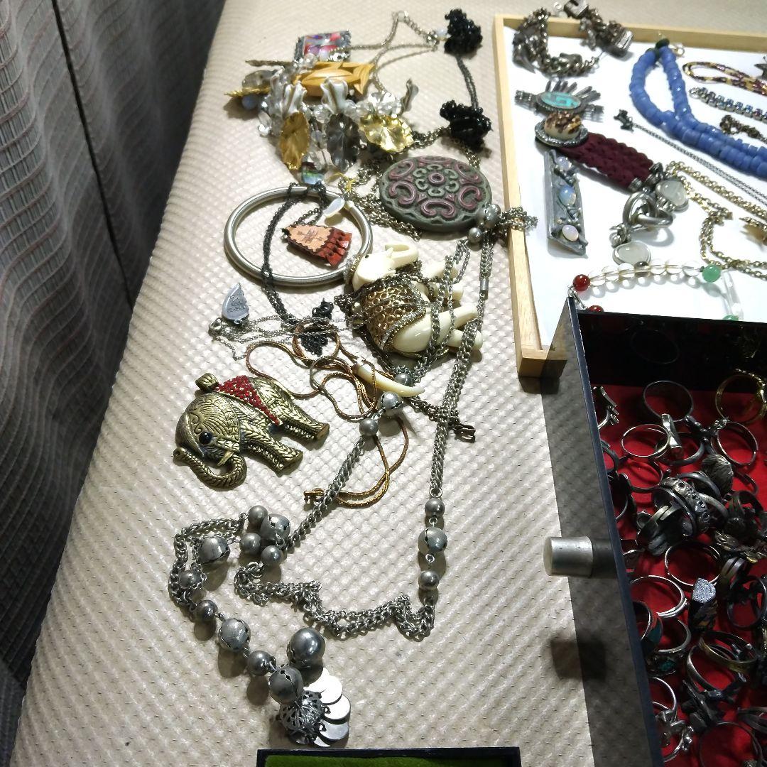 ☆期間限定！【生前整理品/遺品整理品アクセサリーX】