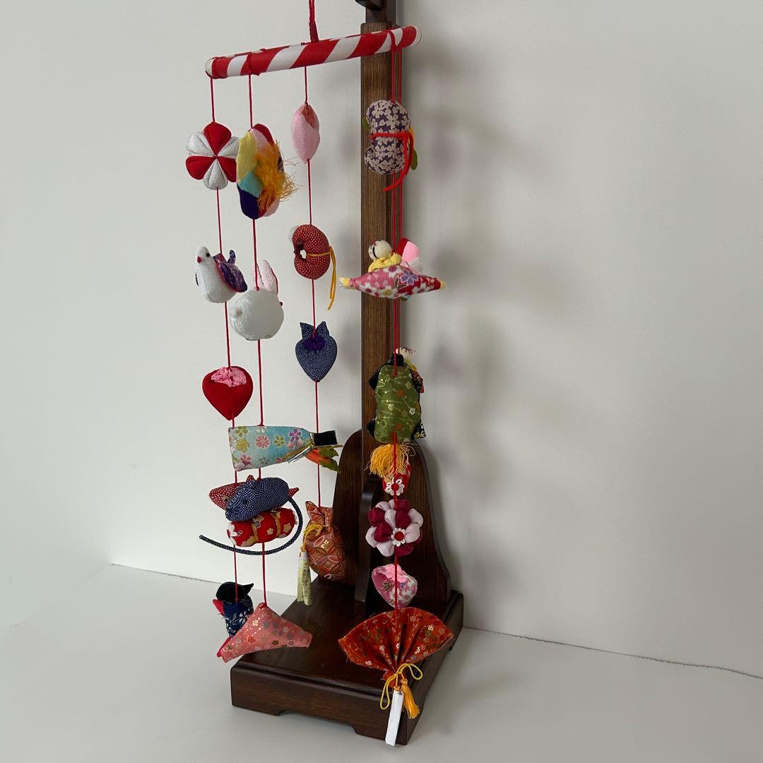 ひな祭り飾り 木製スタンド付き 吊るし雛 吊るし飾り 縮緬細工