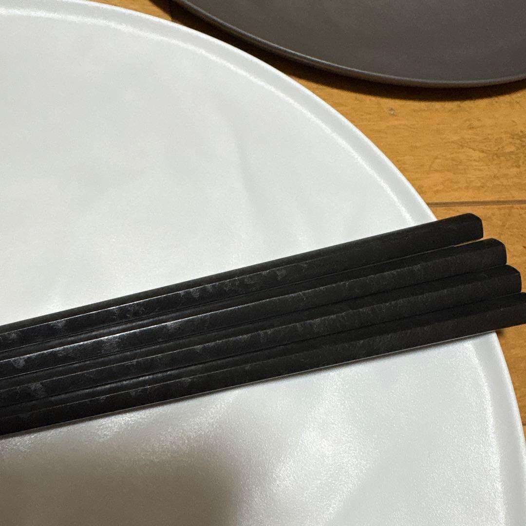 ARASエイラス　27cm大皿＋箸セット