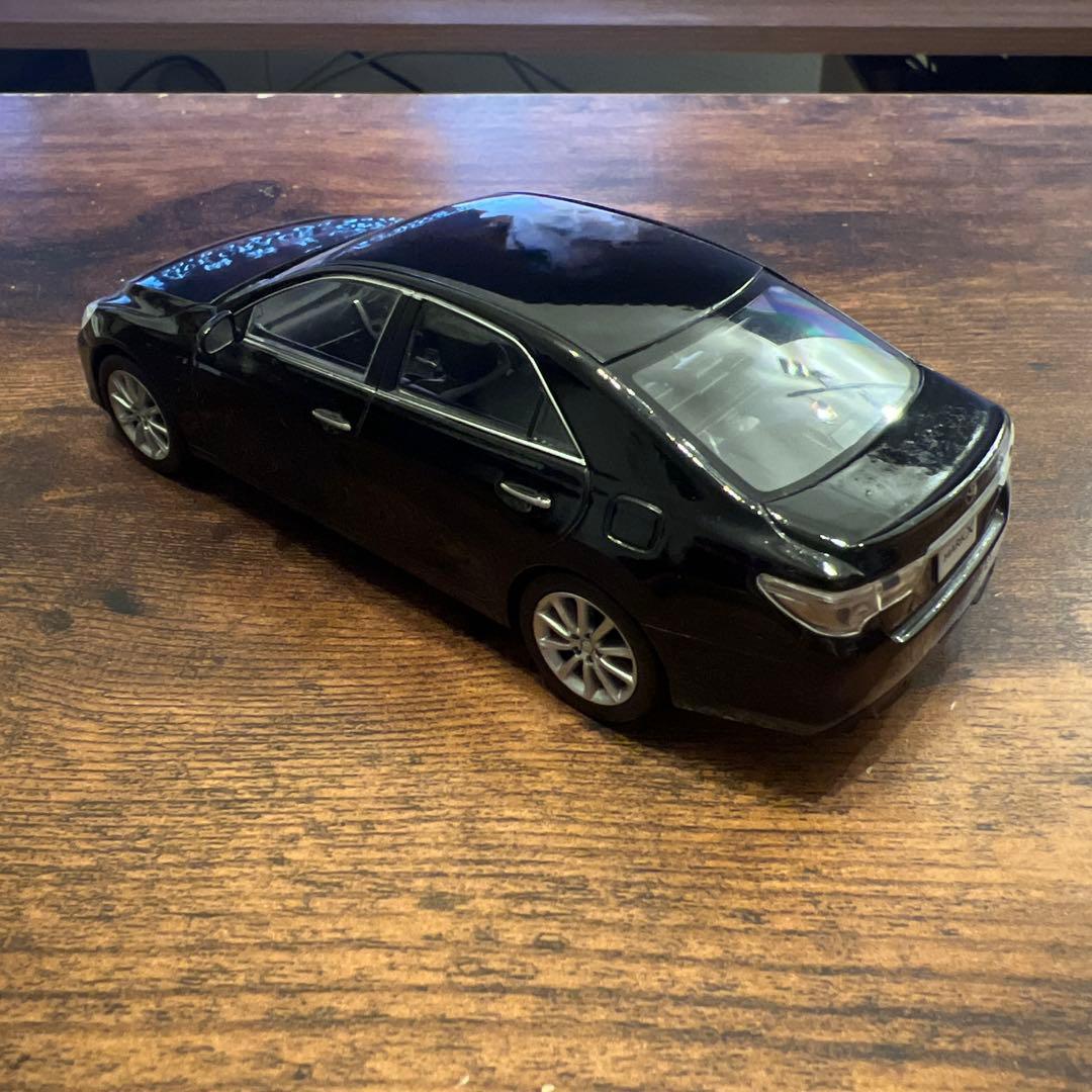 トヨタ マークX カラーサンプル ブラック