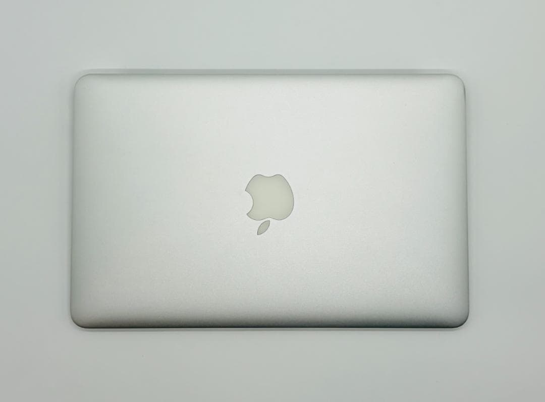 MacBook Air、Core i7、11\"（2013)、8GB, 128GB