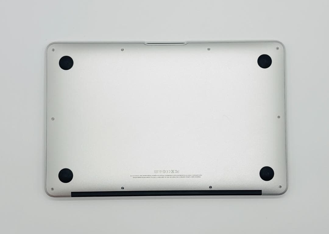 MacBook Air、Core i7、11\"（2013)、8GB, 128GB