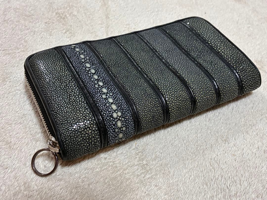 muta ガルーシャ・7ラインLARGE ZIP長財布