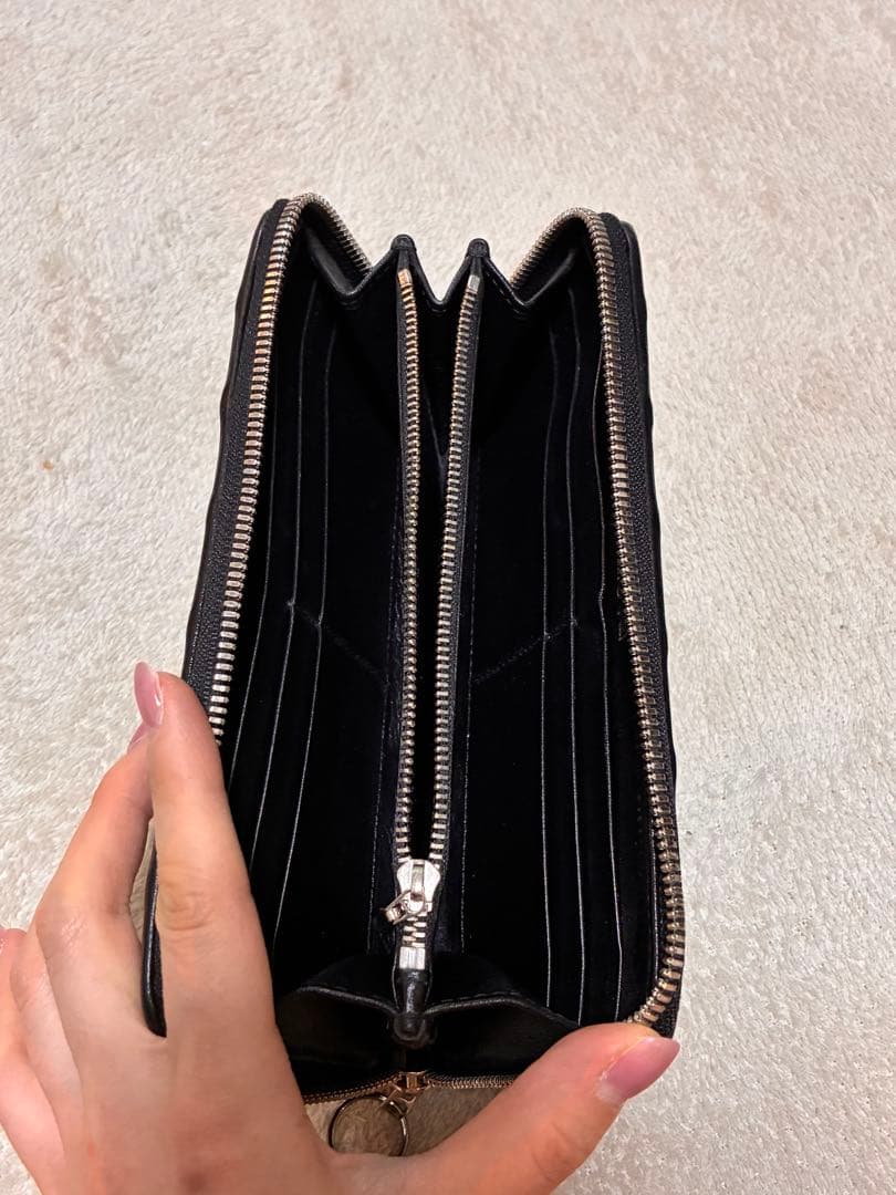 muta ガルーシャ・7ラインLARGE ZIP長財布