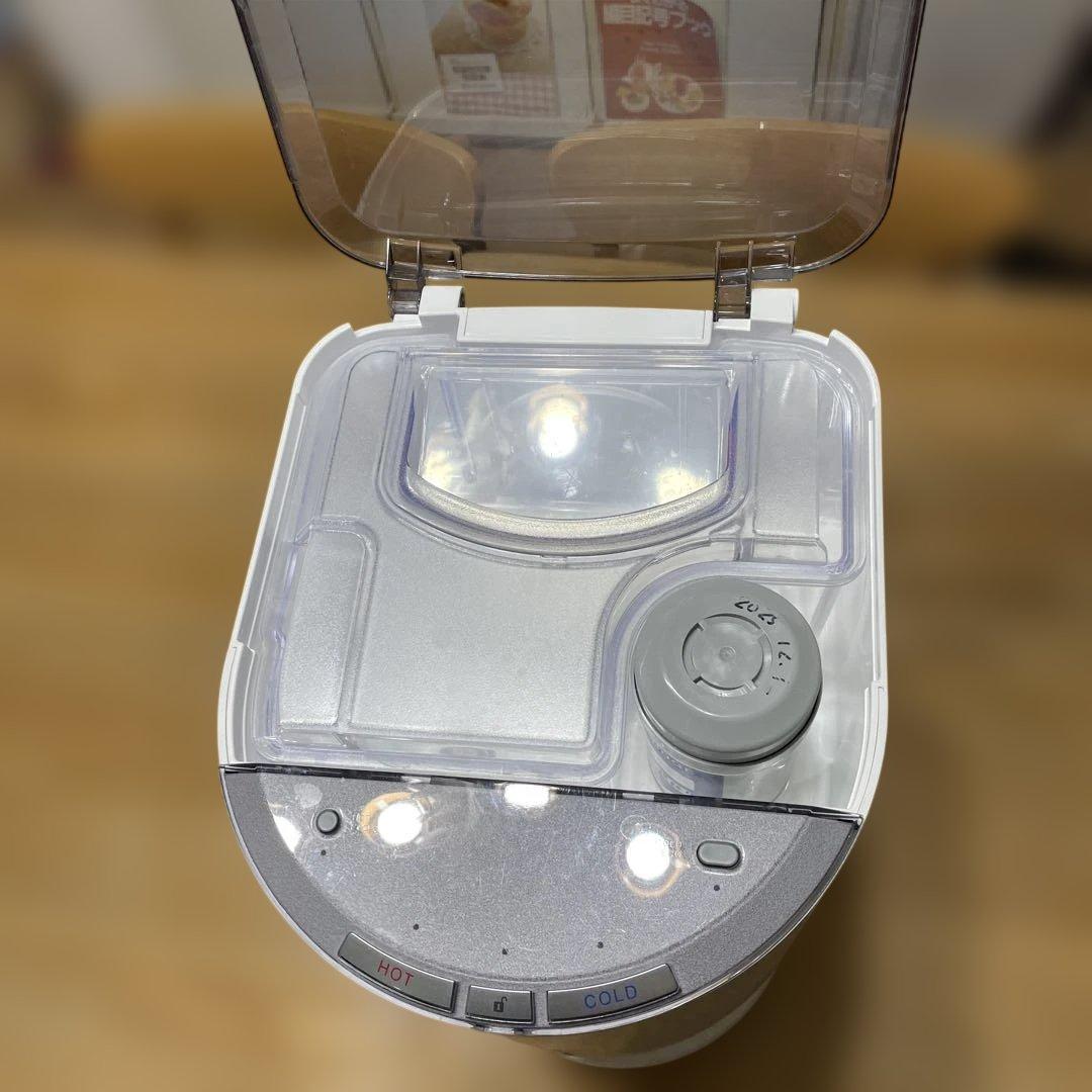 エブリィフレシャス ウォーターサーバー mini 温水・冷水浄水器 部品取り等に