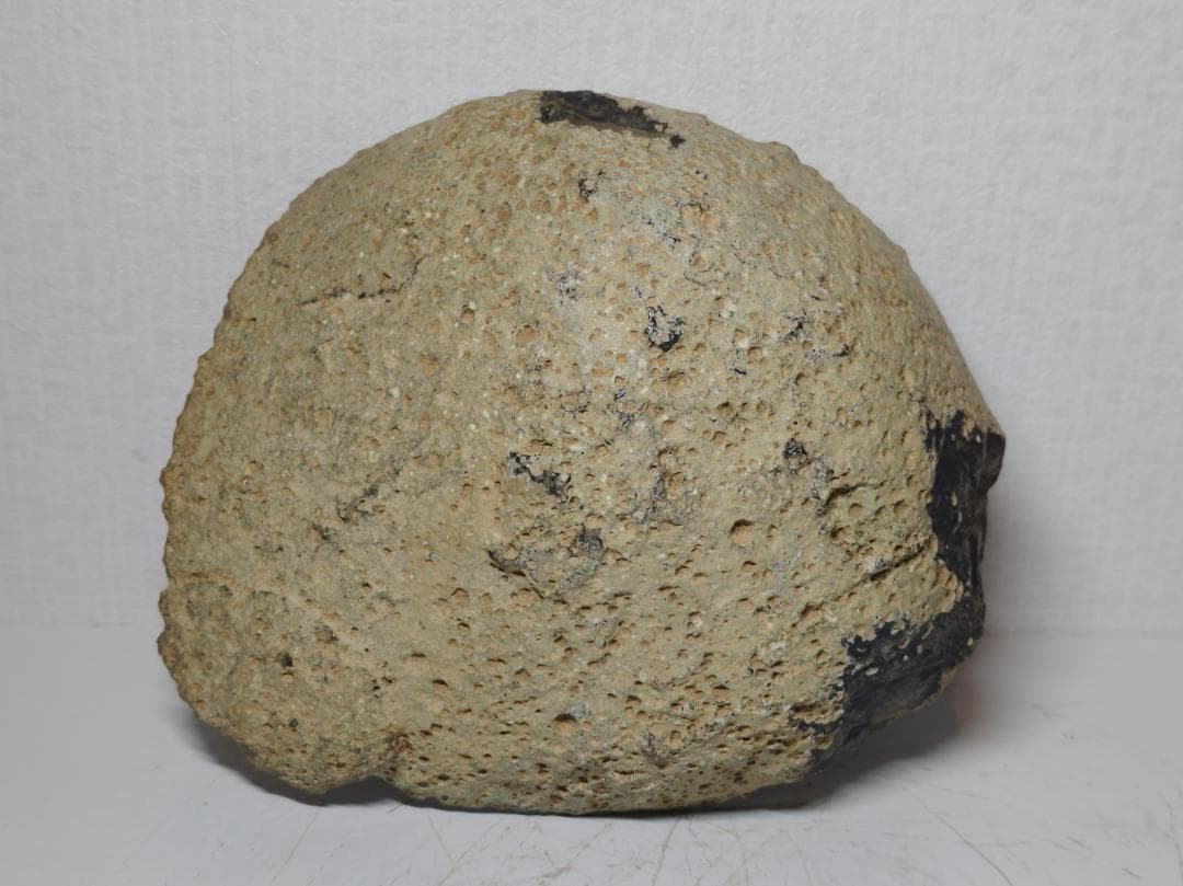 瑪瑙 3.6kg メノウ 原石 鑑賞石 自然石 誕生石 水石 鉱物 宝石 置石