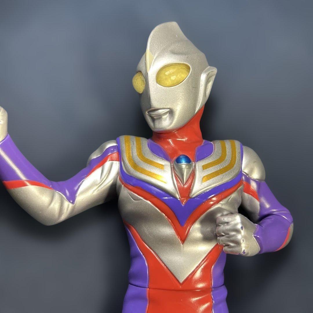 円谷プロ2008 BANPRESTO ウルトラマン ティガ　アクションフィギュア