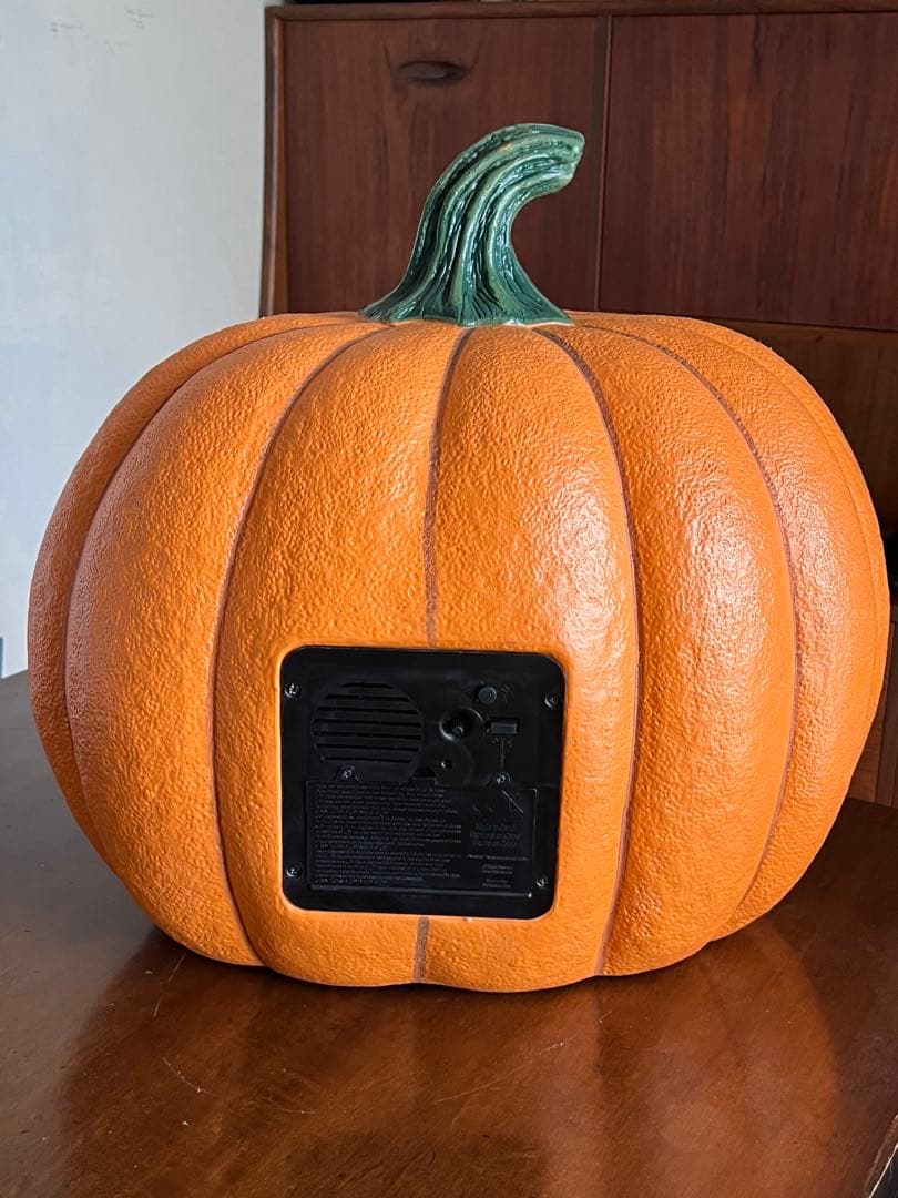 [完売•入手困難] マルチカラーLED ハロウィン ジャック・オー・ランタン