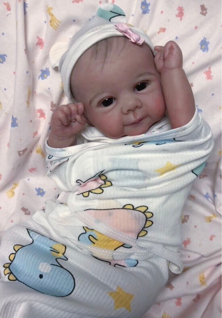 *・゜゜・*:にこやか赤ちゃん　リボーンドール。.:*・゜゜・*