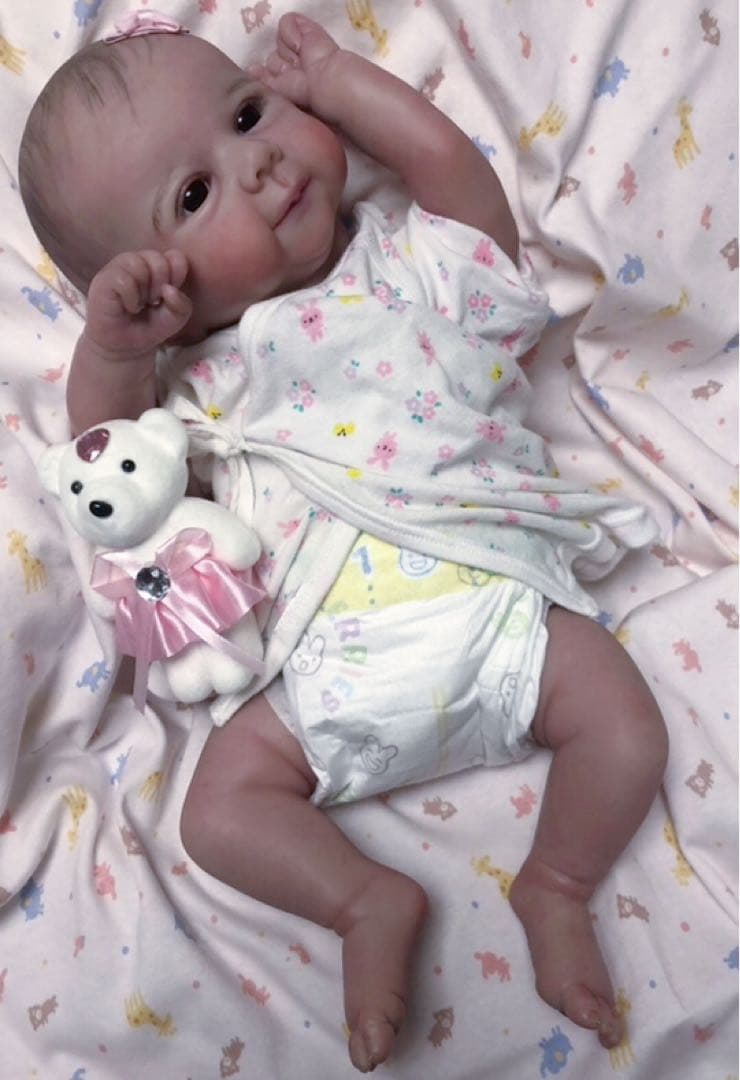 *・゜゜・*:にこやか赤ちゃん　リボーンドール。.:*・゜゜・*