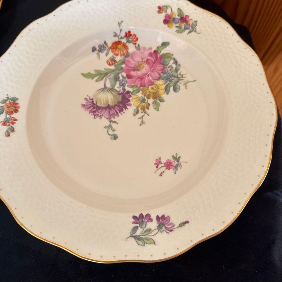   金彩花柄陶磁器 デイナープレートセット 廃盤