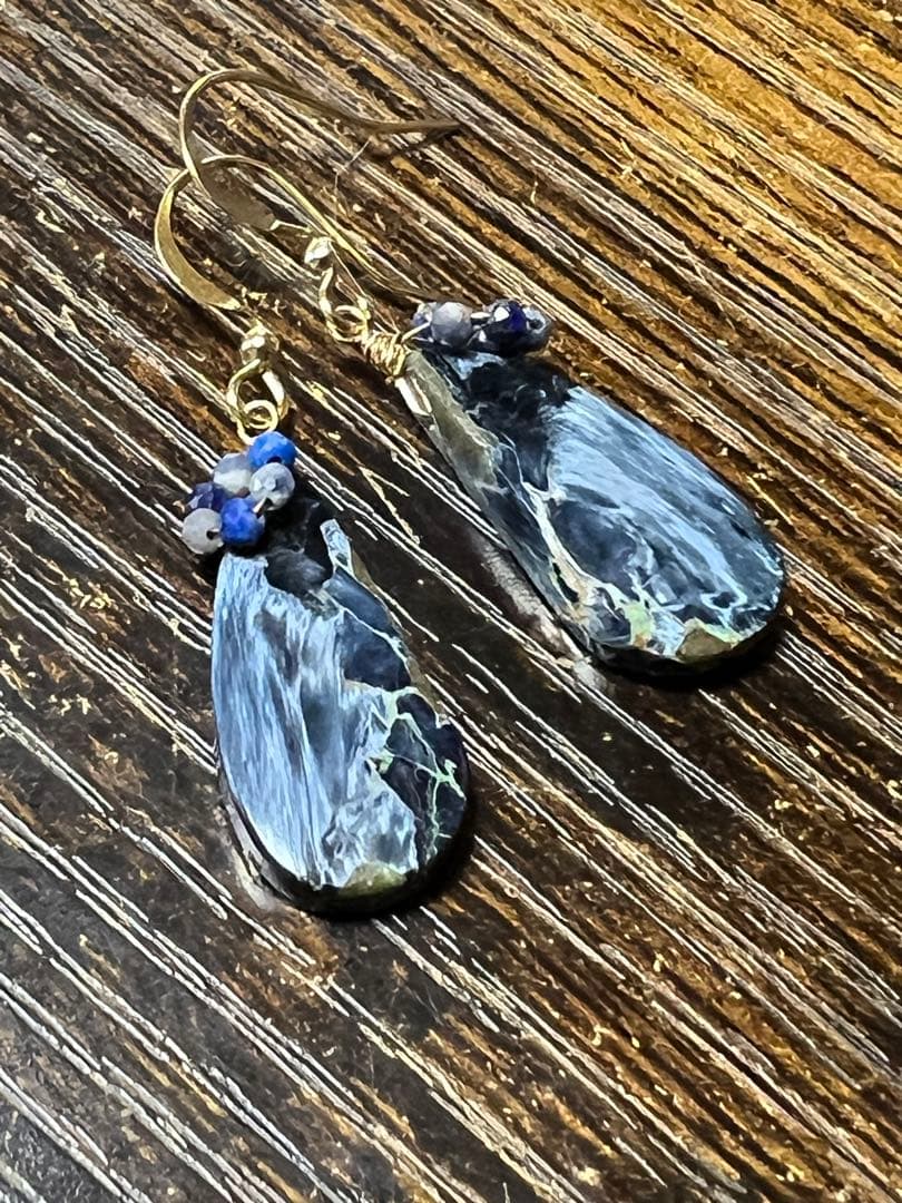 ブルー　ピーターサイト　サファイア　ラピスラズリ　14kgf ピアス