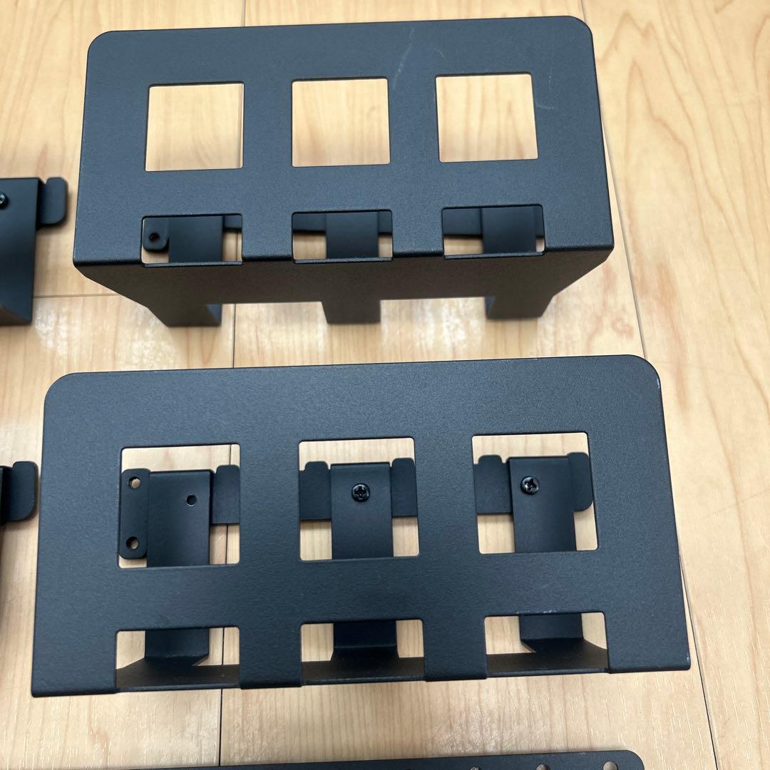 EQUALS WALL マルチデバイスホルダー