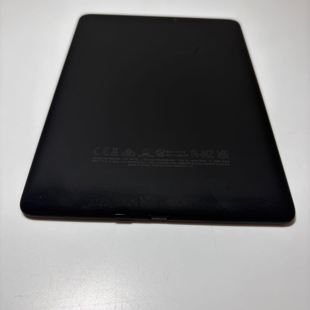 Kindle Paper White　第11世代　8GB　ケース付き　タイプC