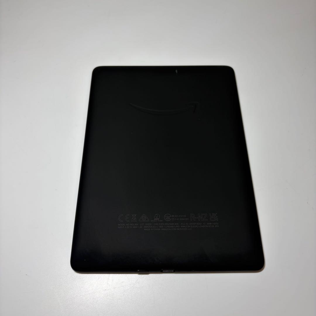 Kindle Paper White　第11世代　8GB　ケース付き　タイプC