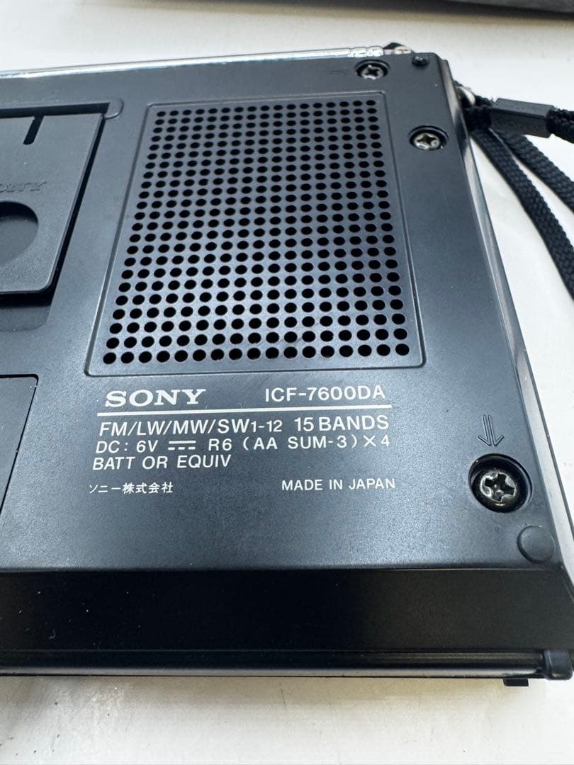 SONY　ソニー　ラジオ　ICF-7600DA 　ジャンク