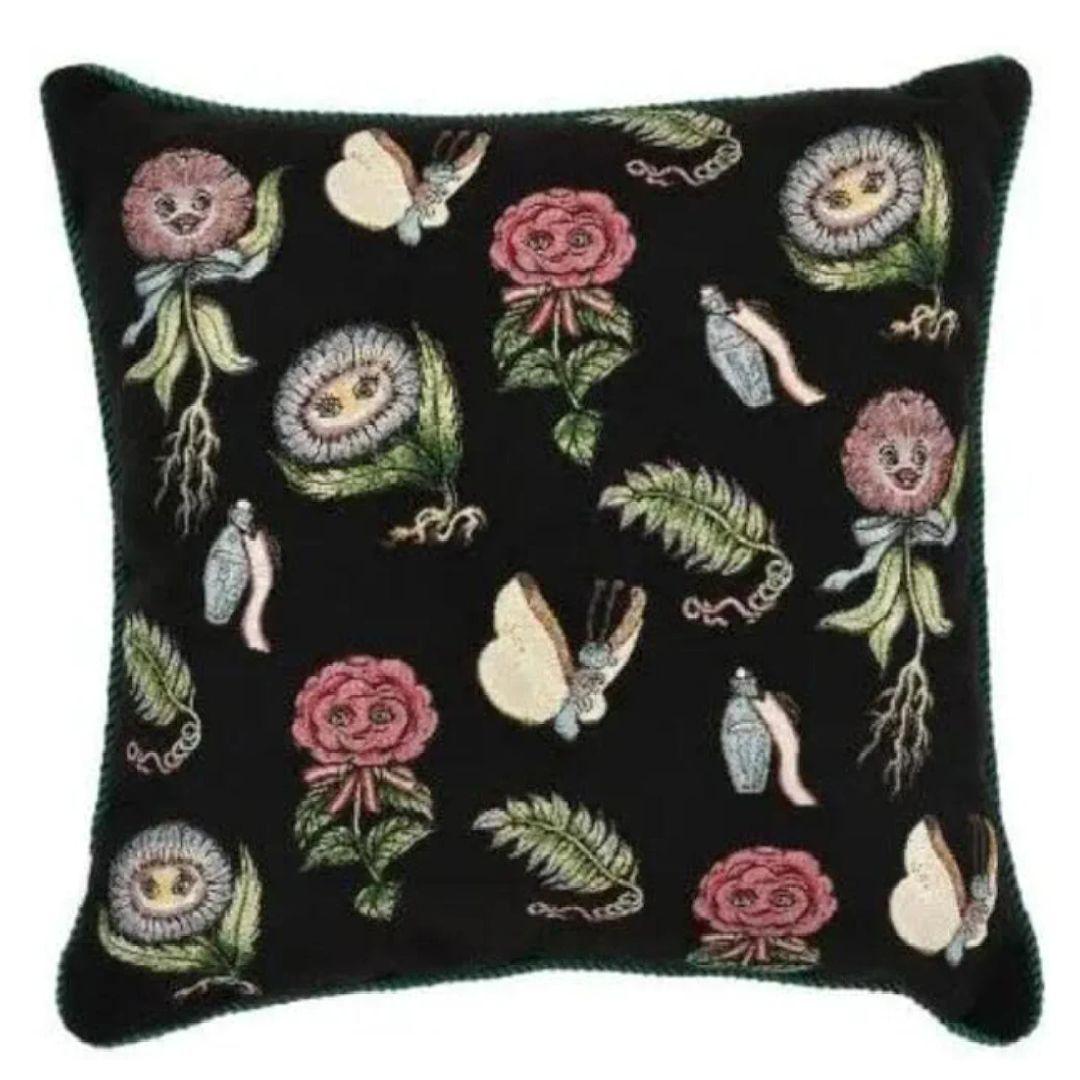 新品未開封 ふしぎの国のアリス クッション ヒグチユウコ ディズニー